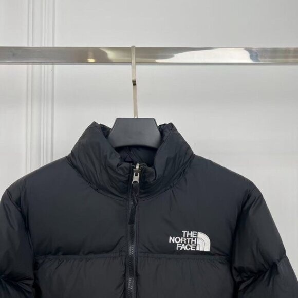 The North Face 1996 Retro Nuptse 700 Fill Packable Jacket - Picture 4 of 7